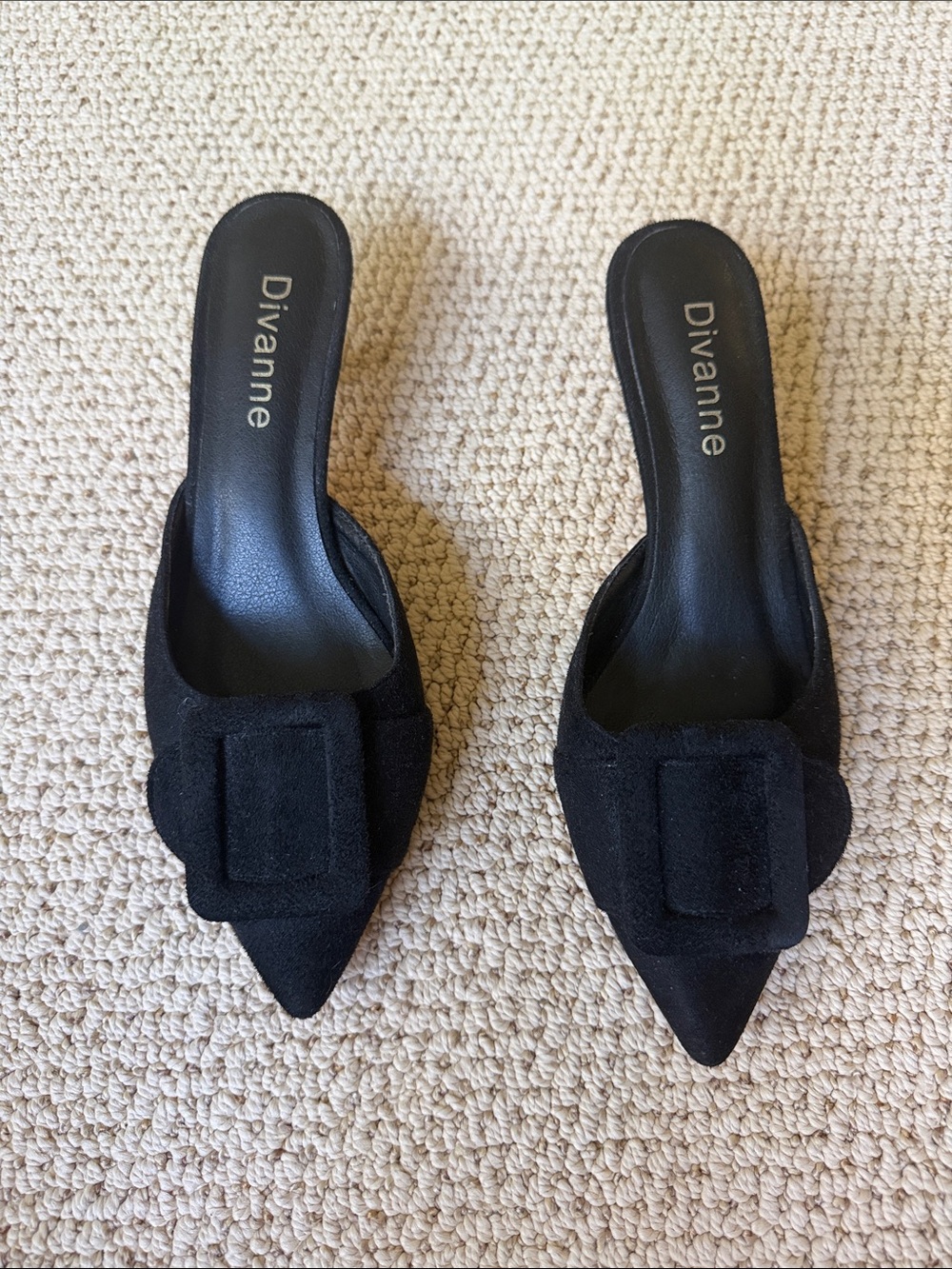 Black Pointed-Toe Mule with Decorative Buckle